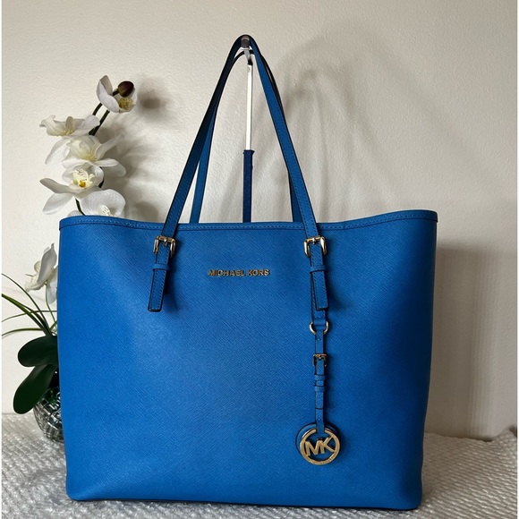 Michael Kors Handbags - 💕MICHAEL MICHAEL KORS
Jet Set Travel Heritage Blue Multifunction
Tote Bag